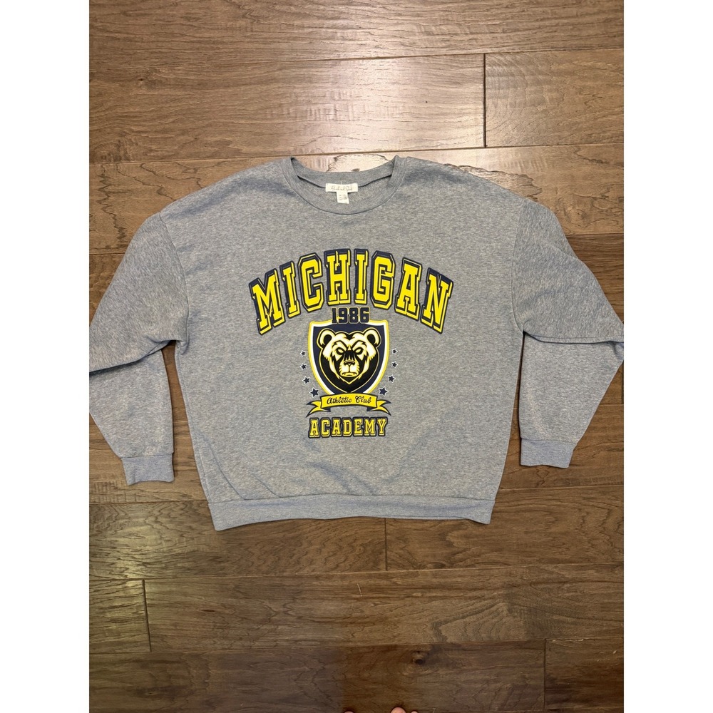 Birch and Stone Michigan Sweatshirt Women XL Gray Polyester Graphic Collegiate